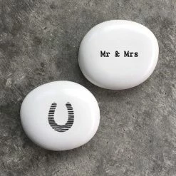 Homewares East Of India Horseshoe Pebble Mr & Mrs