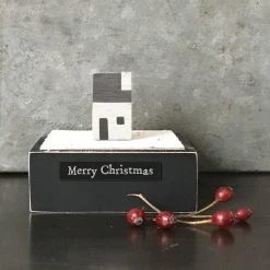 New East Of India Merry Christmas House