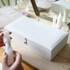 Lisa Angel White Large Jewellery Case New
