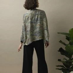 New One Hundred Stars Marbled Green Kimono
