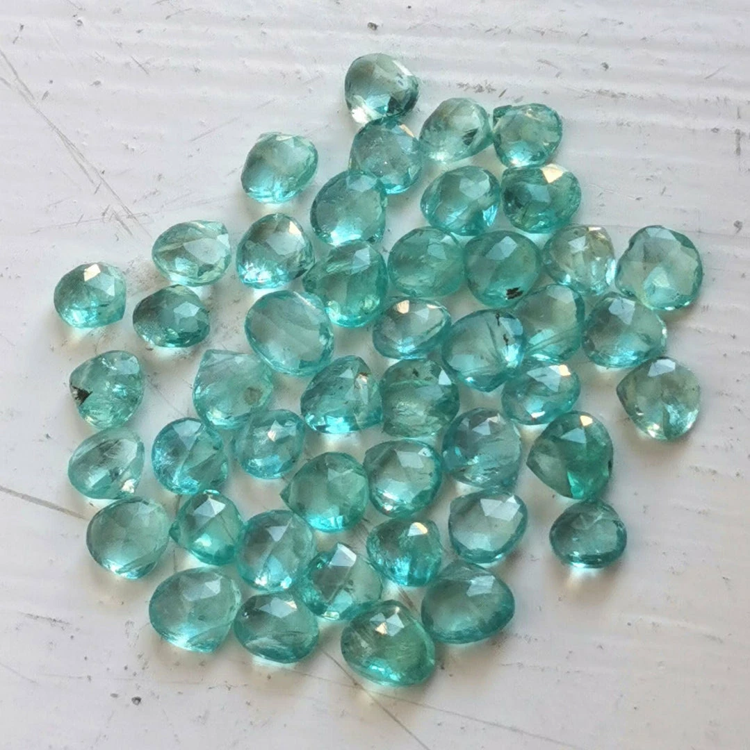 Flash Sale βοΈ Precious Sparkle Paraiba Blue Apatite AAA Far Faceted Heart Briolette Beads (Set Of 5) 𧨠1 Precious Sparkle Paraiba Blue Apatite AAA Far Faceted Heart Briolette Beads (Set Of 5)